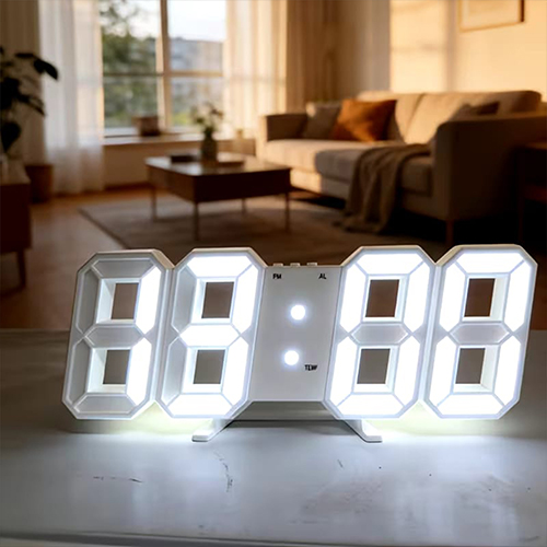 ساعة LED رقمية بمنبه وريموت وتحكم بالسطوع وقياس الحرارة